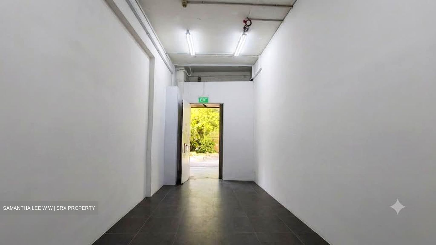 61 TEBAN GARDENS ROAD (D22), Shop House #599607721